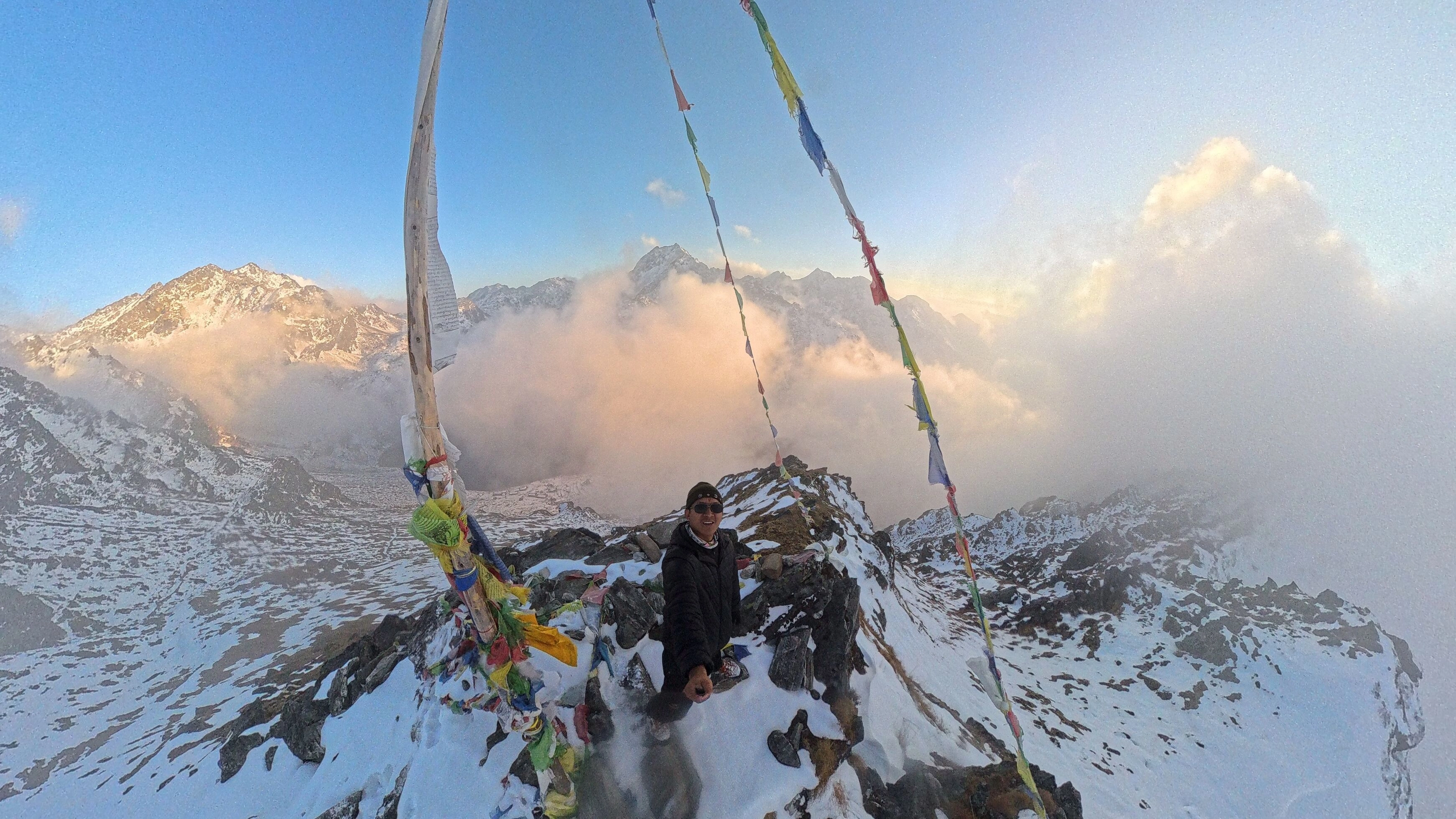 Gosaikunda Lake Viewpoint