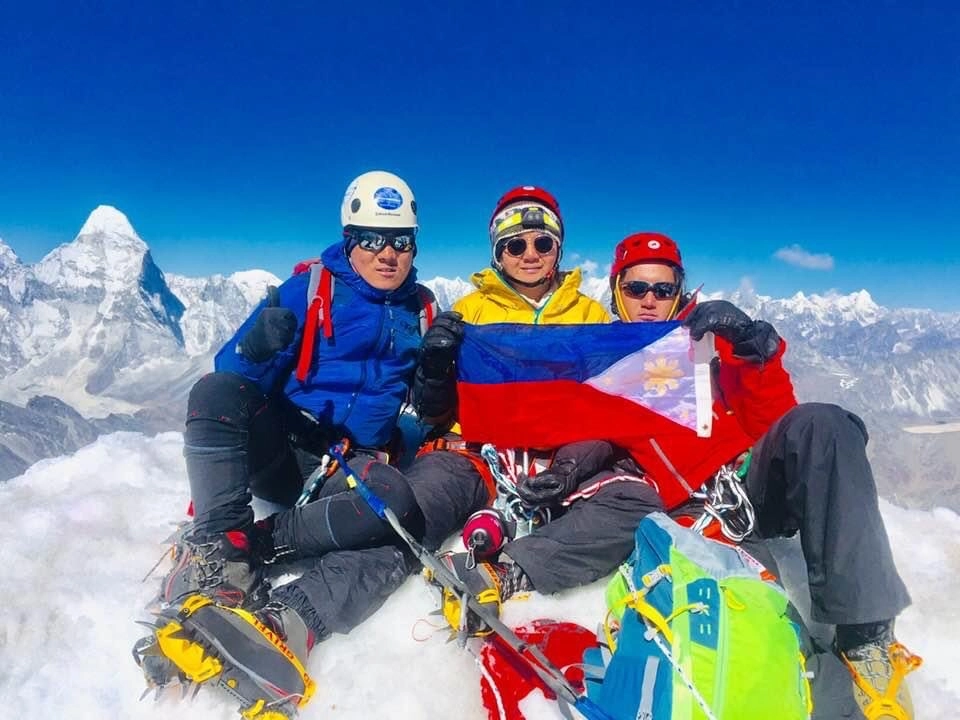 Island Peak Climbing (6,189m / 20,305ft)